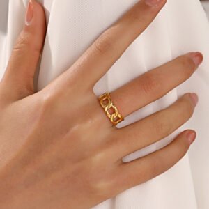 Curb Chain Link Ring